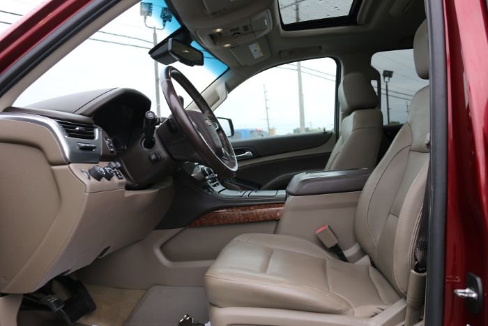 Used 2017 Chevrolet Suburban Premier image 22
