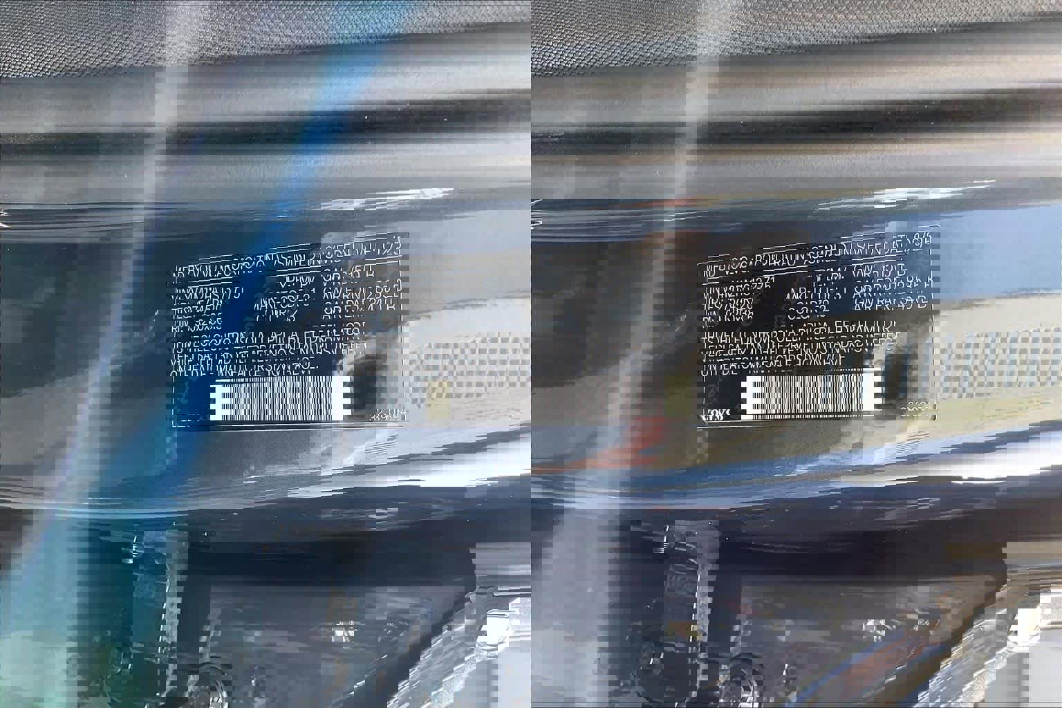 Used 2025 Volvo XC90 B5 Core w/ Protection Package Premier image 35