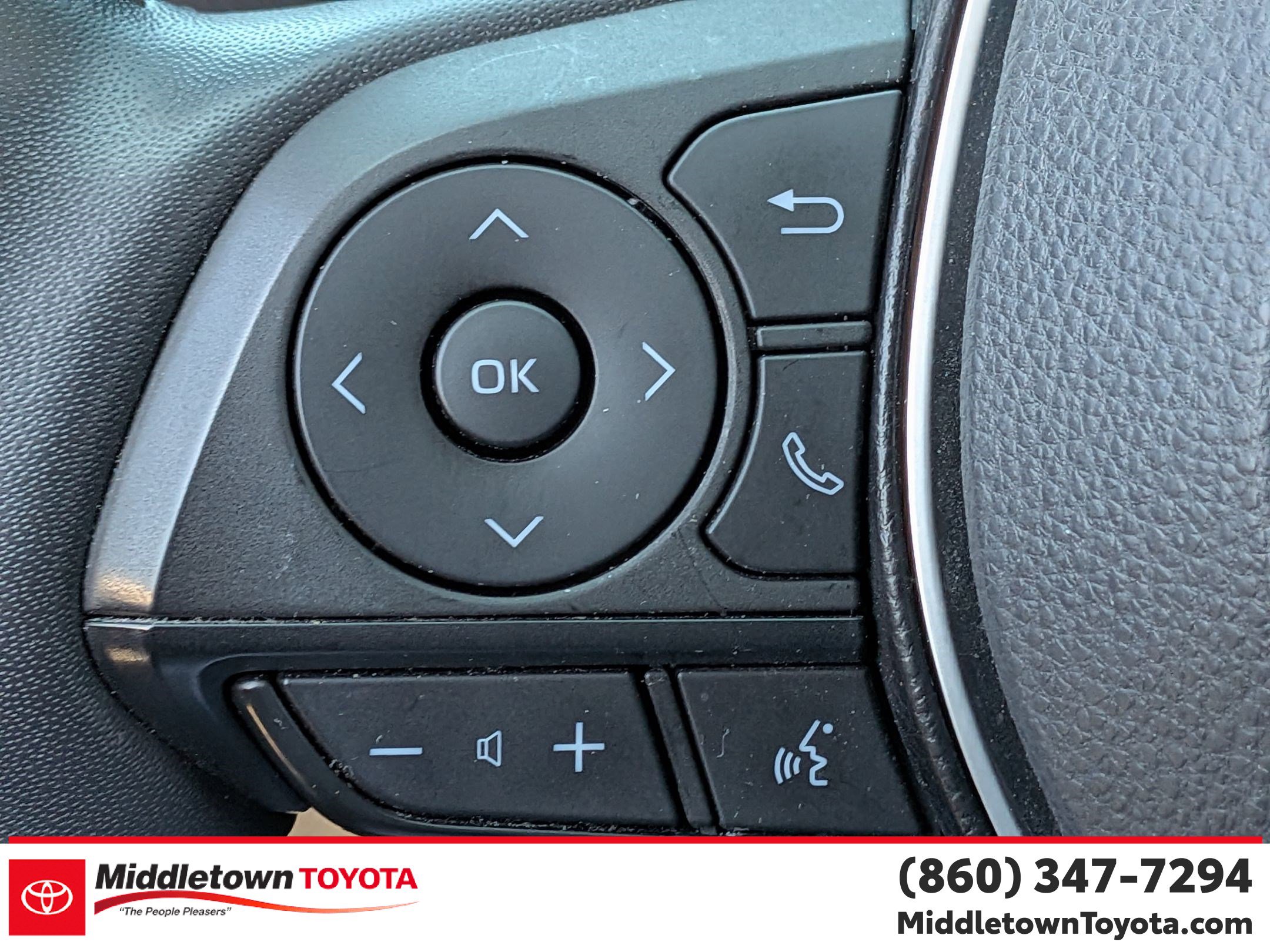 Used 2023 Toyota RAV4 Limited AWD/4WD image 19