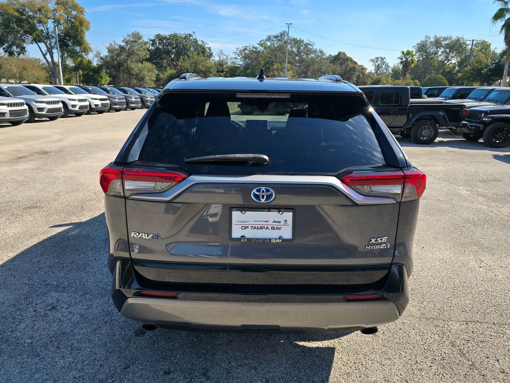 Used 2021 Toyota RAV4 XSE w/ XSE Grade Weather Package image 5