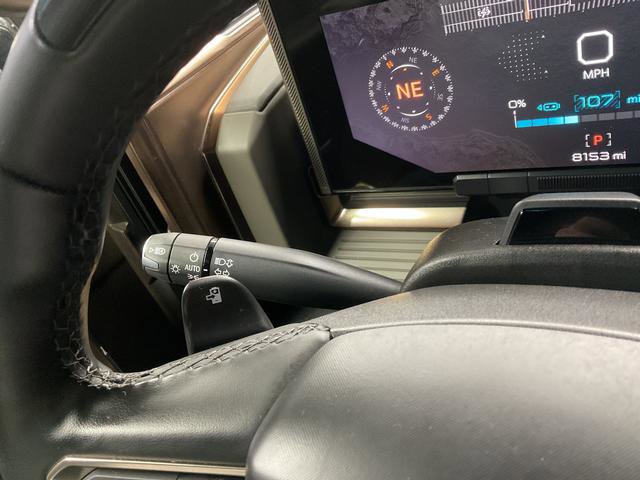 Used 2024 GMC Hummer EV 2X w/ Extreme Off-Road Package image 19