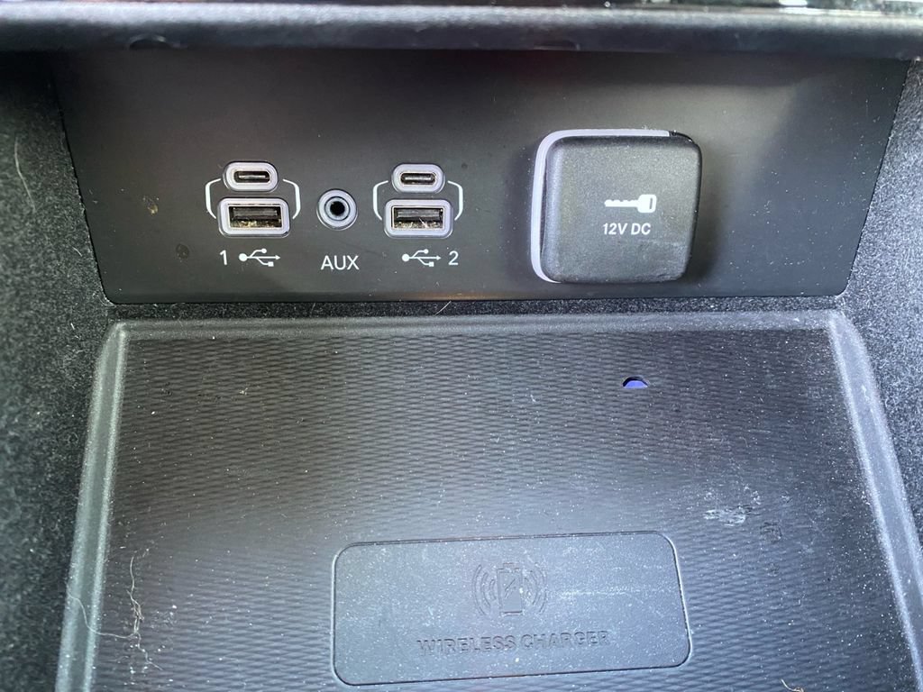 Used 2021 Jeep Grand Cherokee L Laredo RWD image 19
