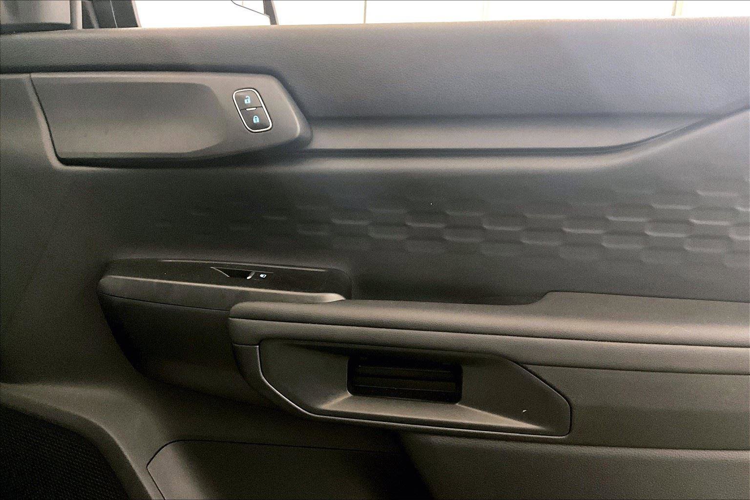 Used 2024 Ford Ranger XL w/ Trailer Tow Package image 23