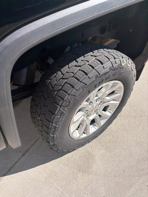 Used 2018 GMC Sierra 1500 SLE w/ SLE Value Package AWD/4WD image 13
