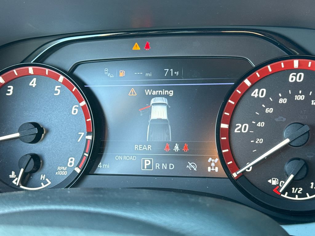 New 2026 Nissan Frontier PRO-4X w/ Pro-4x Convenience Package image 32