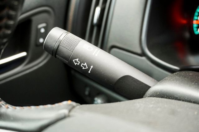 Used 2022 GMC Canyon AT4 image 22