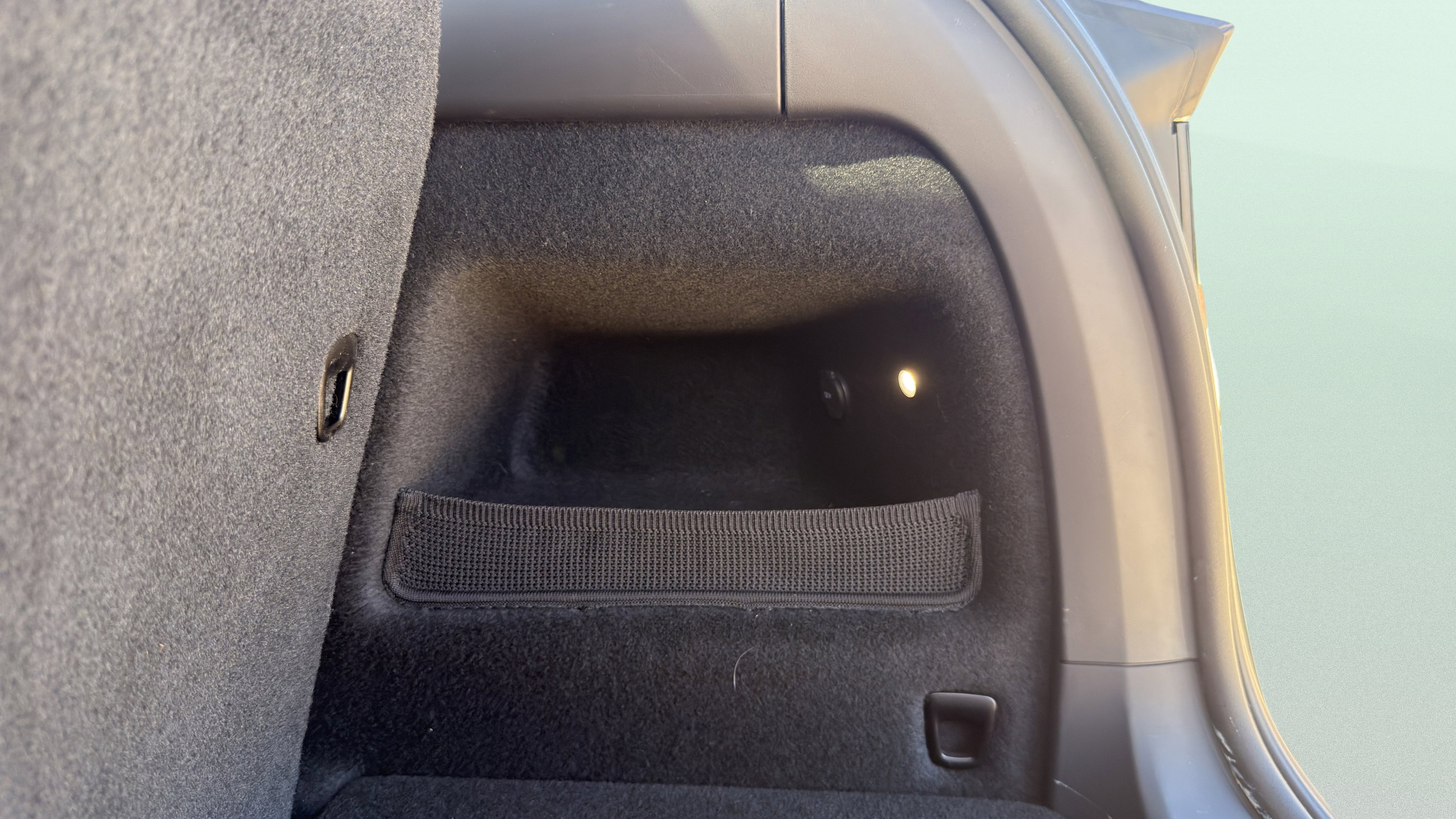 Used 2022 Tesla Model X Plaid image 29