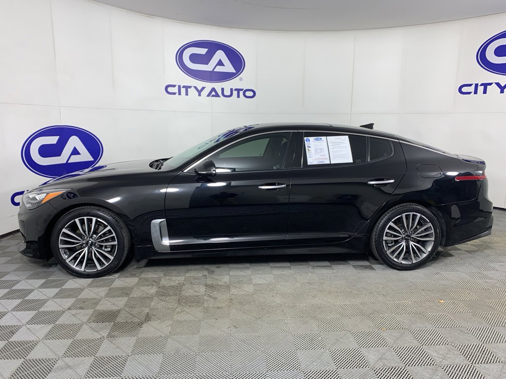 Used 2019 Kia Stinger GT-Line w/ Sun & Sound Package image 6