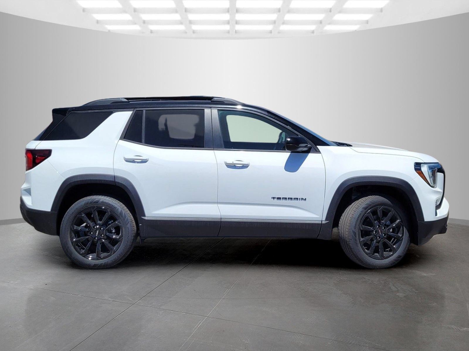 New 2026 GMC Terrain Elevation w/ Black Edition FWD image 4