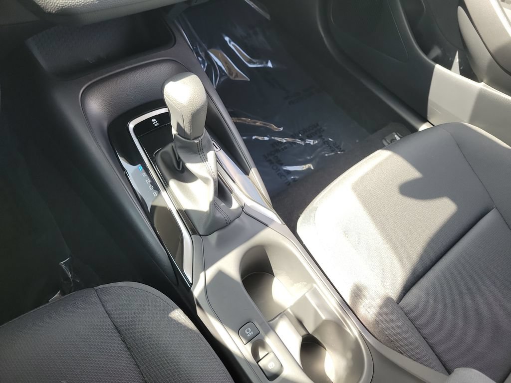Certified 2025 Toyota Corolla LE w/ Convenience Package FWD image 18