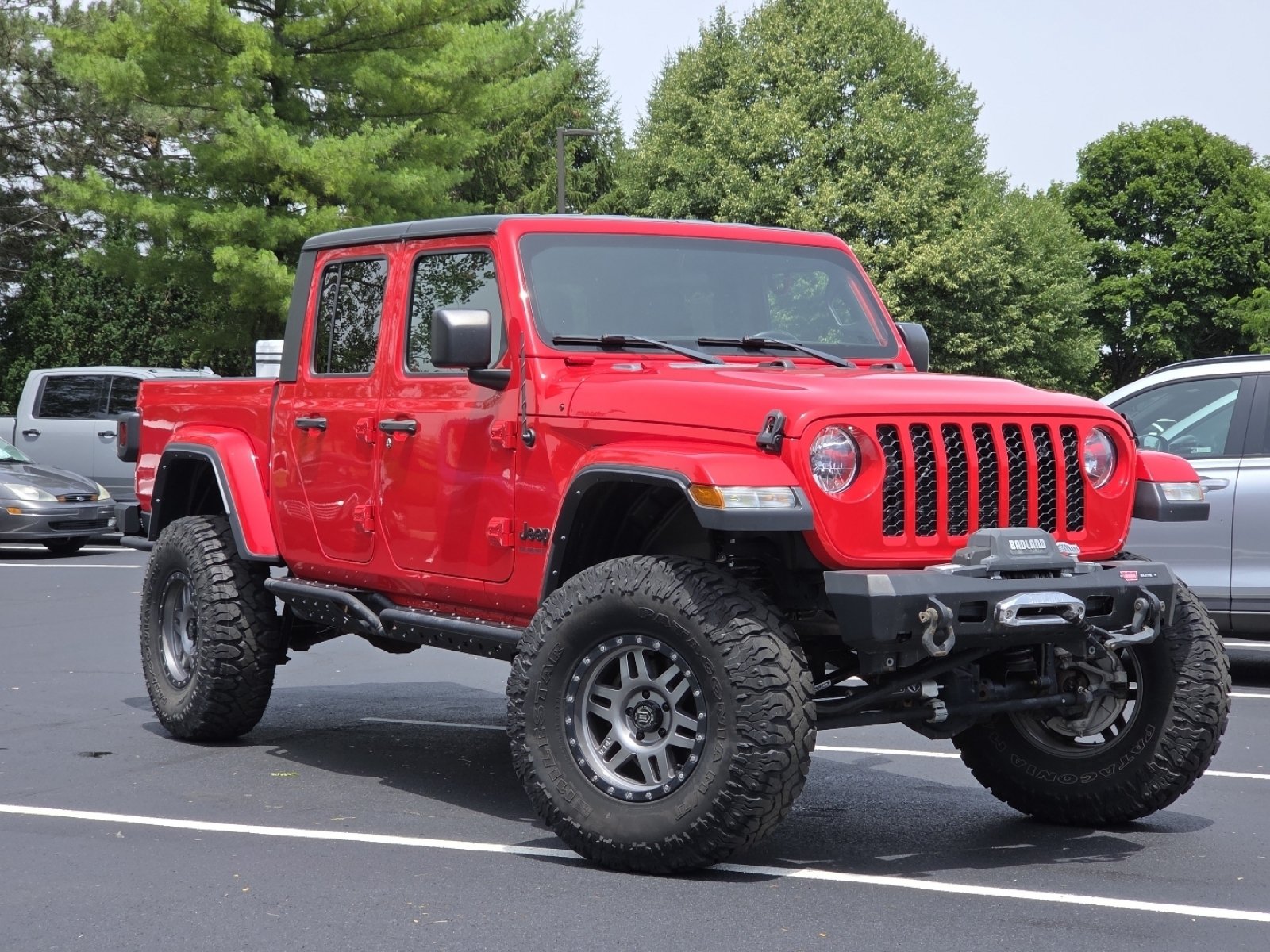 Used 2022 Jeep Gladiator Sport AWD/4WD video 2