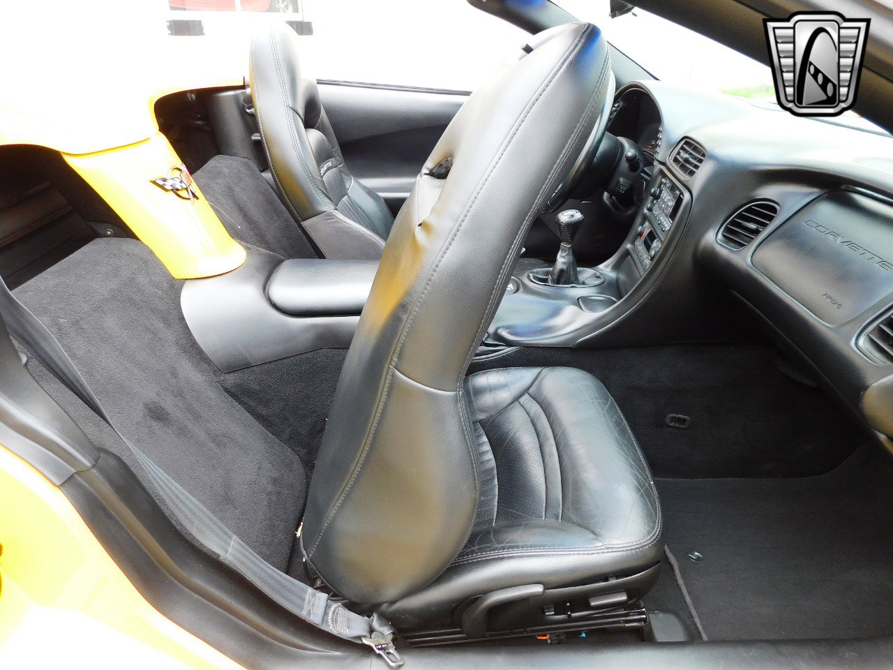 Used 2000 Chevrolet Corvette Convertible w/ Memory Pkg image 24