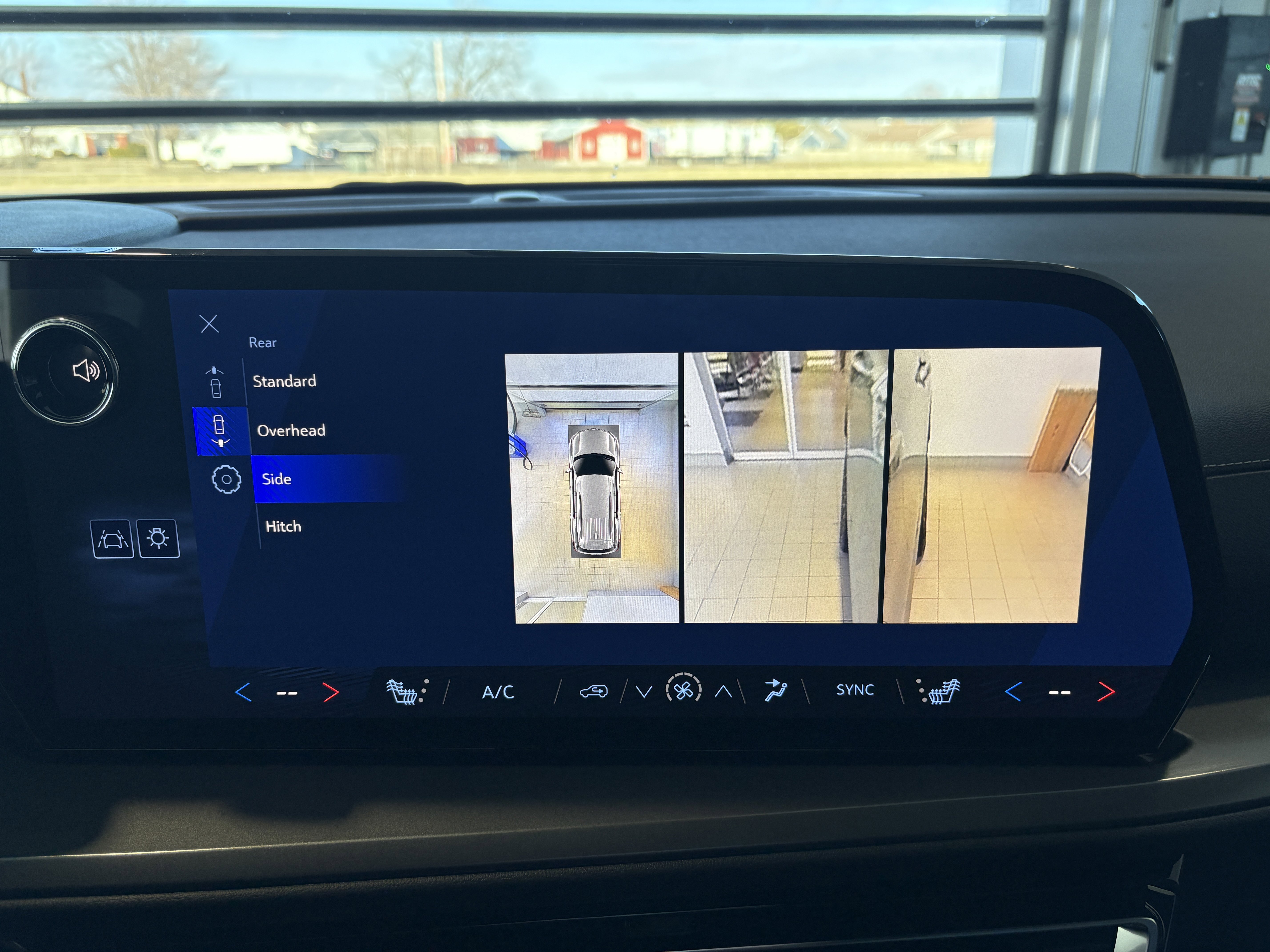 New 2026 Chevrolet Traverse LT w/ Midnight/Sport Edition image 15