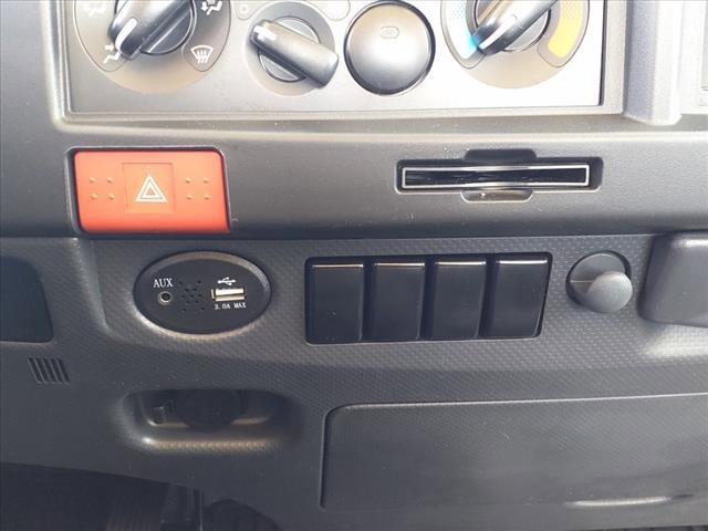 New 2024 Chevrolet Low Cab Forward image 15