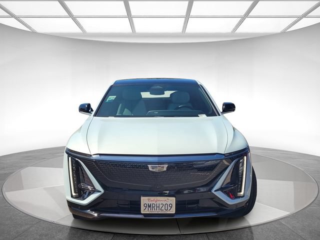 Used 2024 Cadillac Lyriq Sport RWD image 2