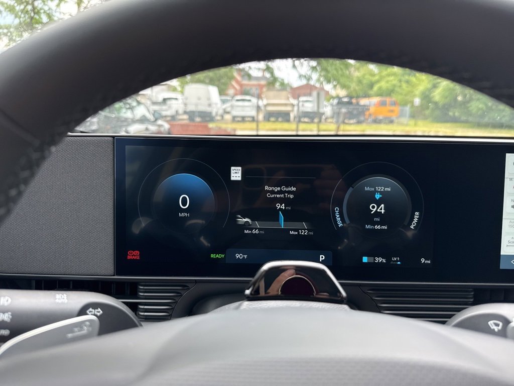 New 2025 Hyundai Ioniq 5 SEL image 39