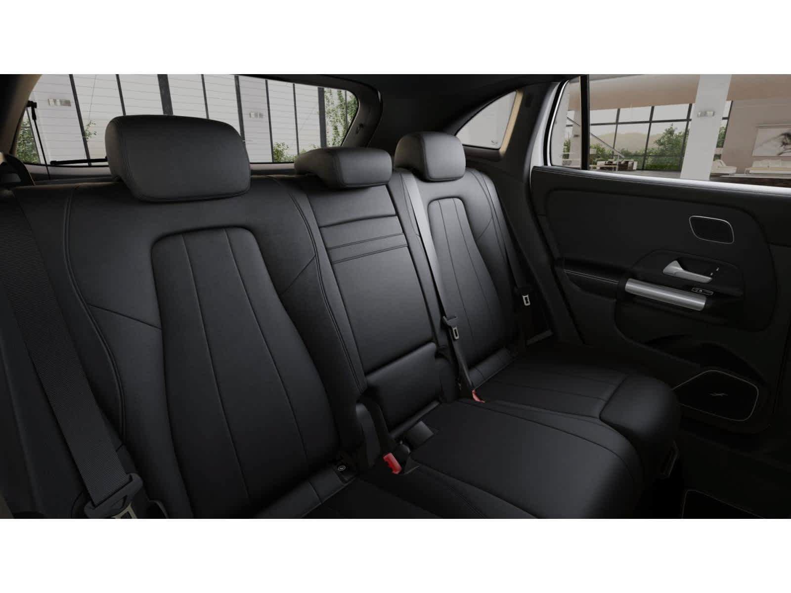 New 2026 Mercedes-Benz GLA 250 image 4