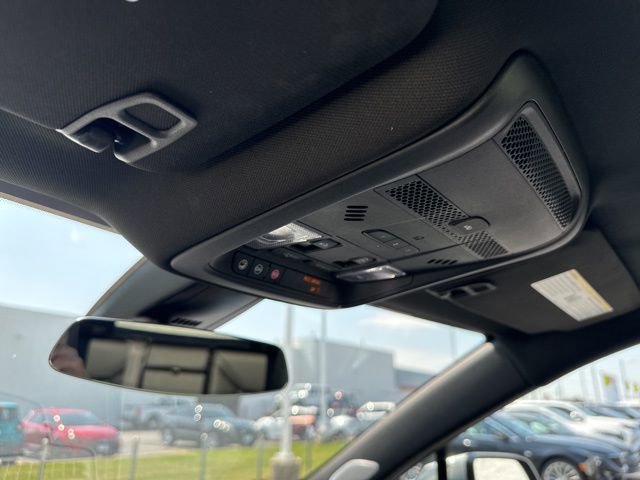 Used 2023 Cadillac XT5 Premium Luxury image 15