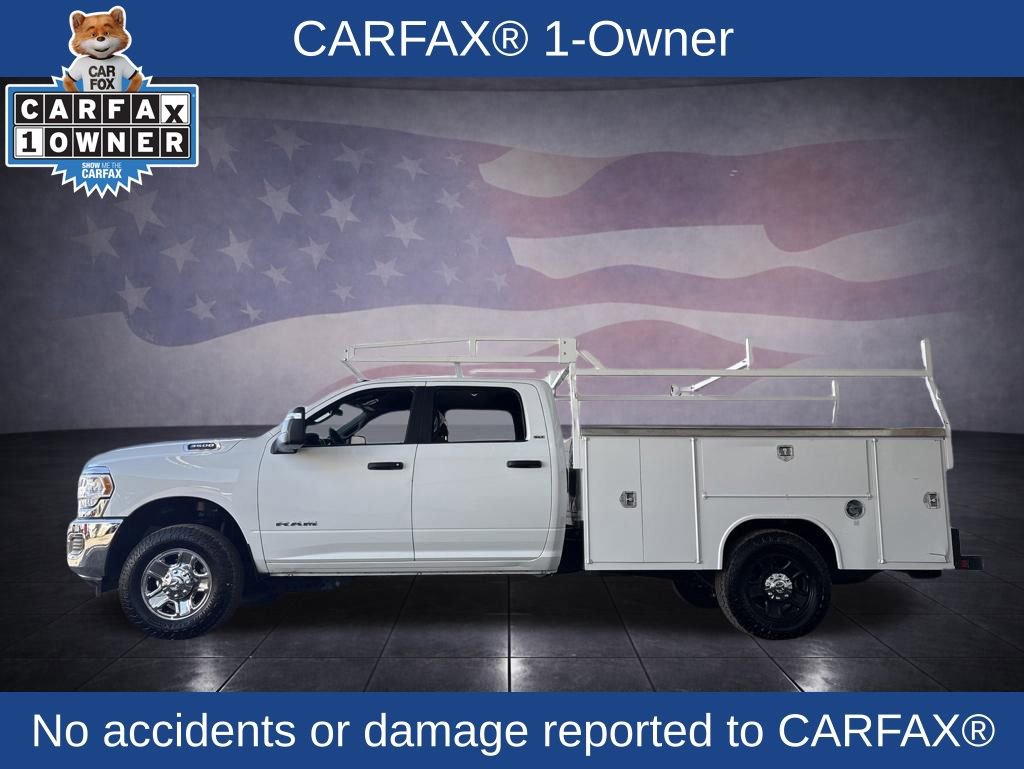 Used 2024 RAM 3500 SLT AWD/4WD image 2