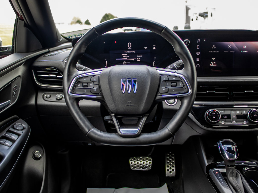 Used 2024 Buick Envista Sport Touring w/ Convenience I Package FWD image 26