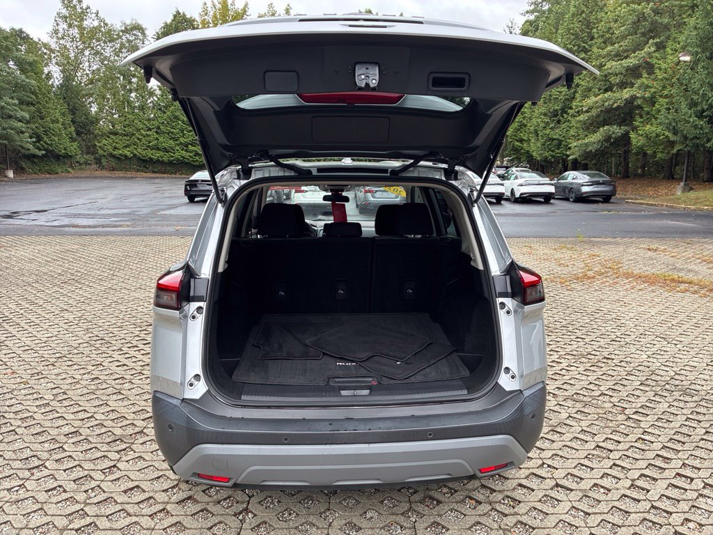 Certified 2023 Nissan Rogue SV AWD/4WD image 13