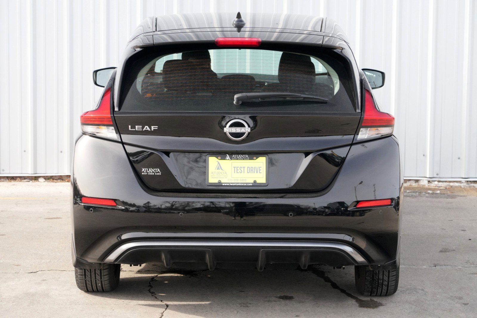 Used 2025 Nissan Leaf S image 44