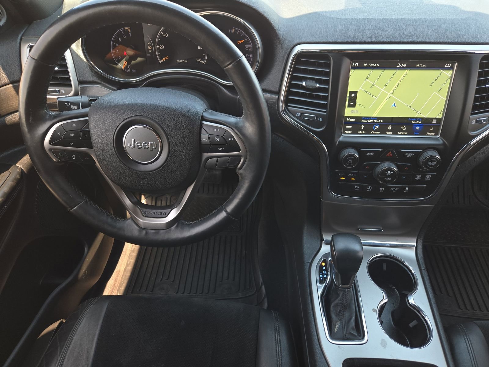 Used 2018 Jeep Grand Cherokee Altitude RWD image 29