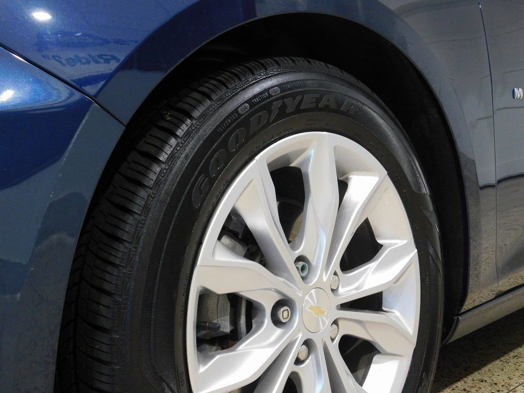 Used 2019 Chevrolet Malibu LT image 22