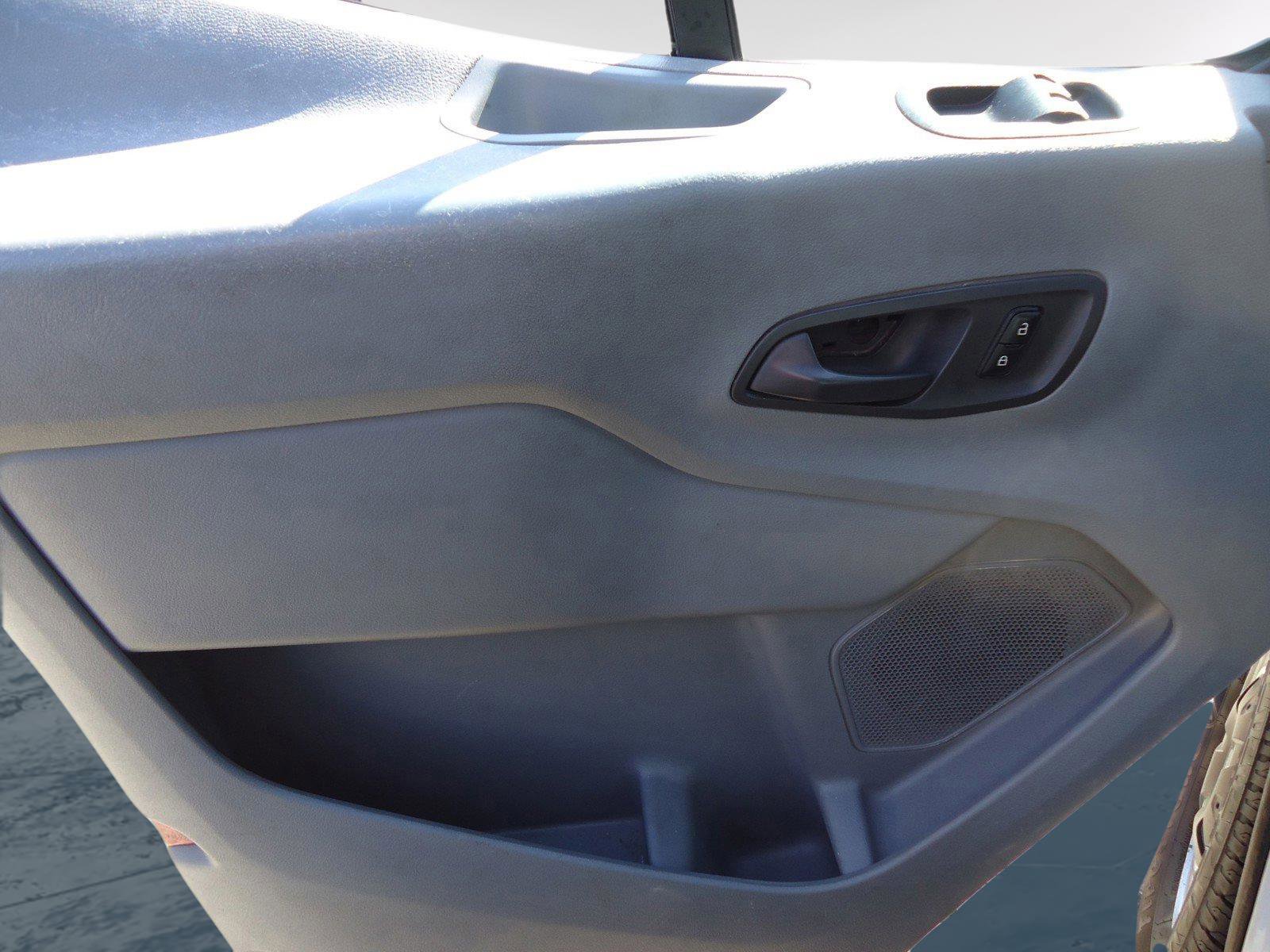 Used 2018 Ford Transit 250 138 image 16