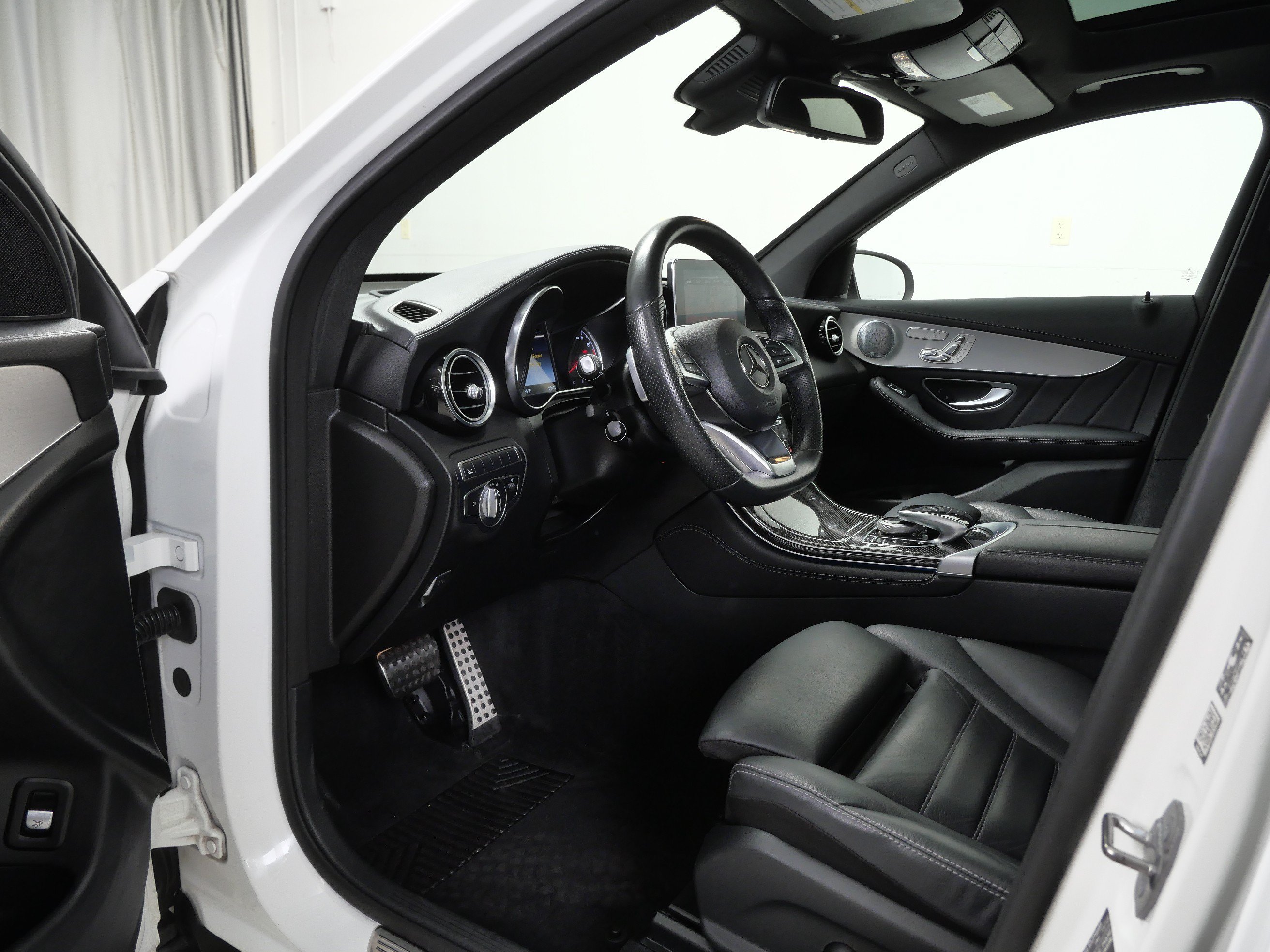 Used 2018 Mercedes-Benz GLC 43 AMG 4MATIC image 14