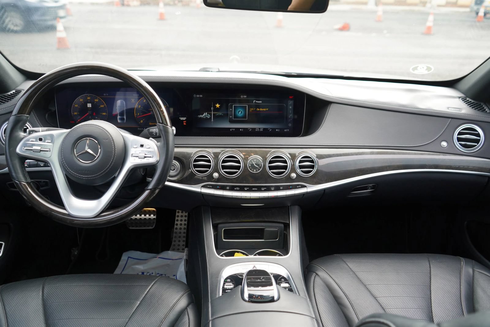 Used 2018 Mercedes-Benz S 560 Sedan image 18