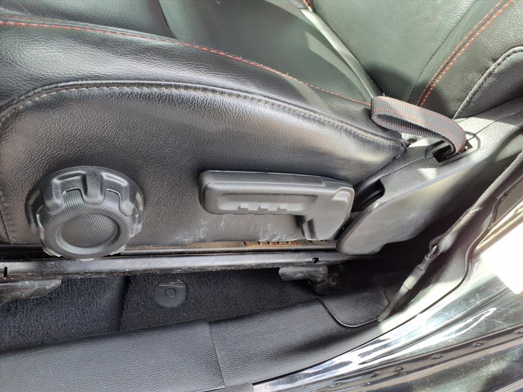 Used 2018 Jeep Wrangler Unlimited Rubicon w/ Dual Top Group image 28