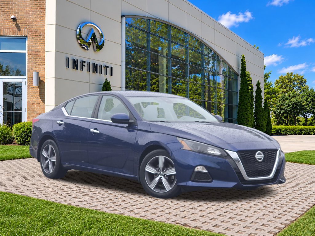 Used 2022 Nissan Altima 2.5 S w/ Driver Assist Package FWD image 2