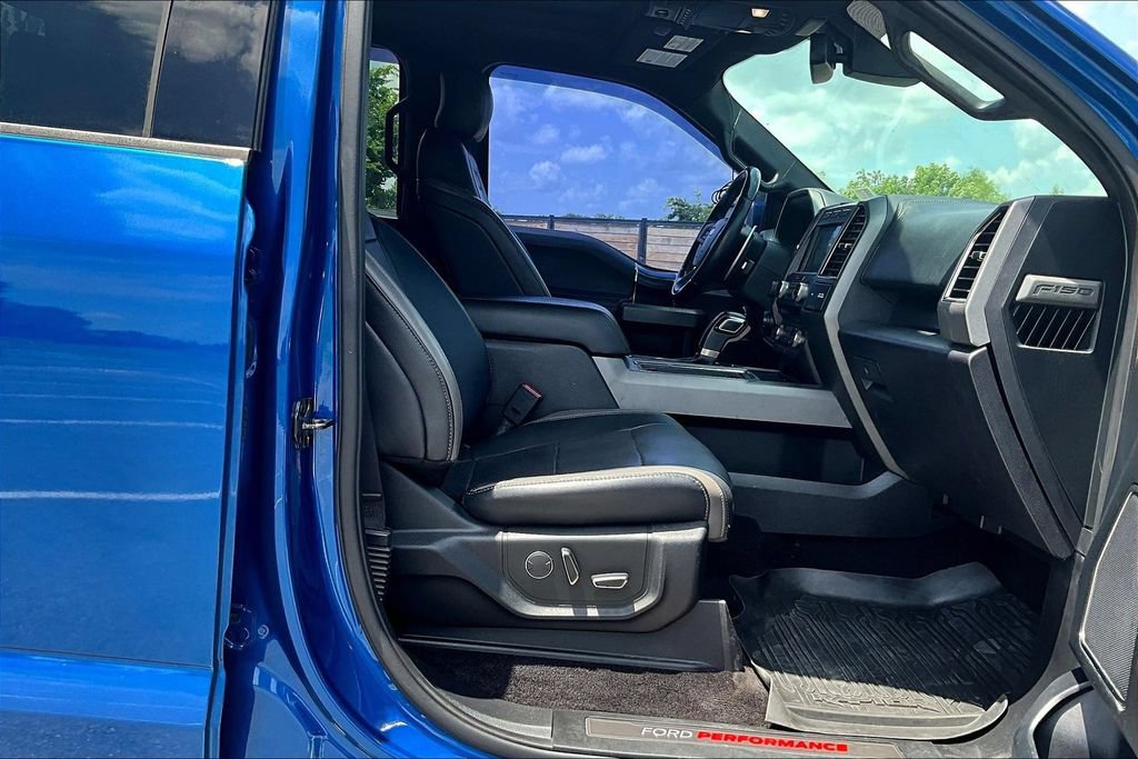Used 2017 Ford F150 Raptor w/ Equipment Group 802A Luxury AWD/4WD image 7