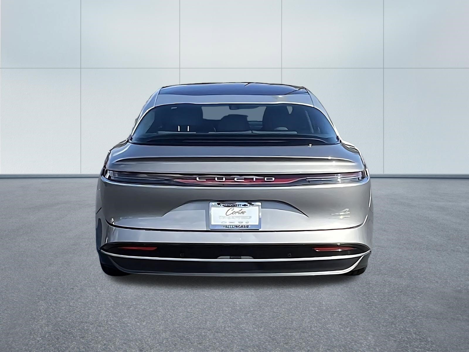 Used 2023 Lucid Air Touring AWD/4WD image 5