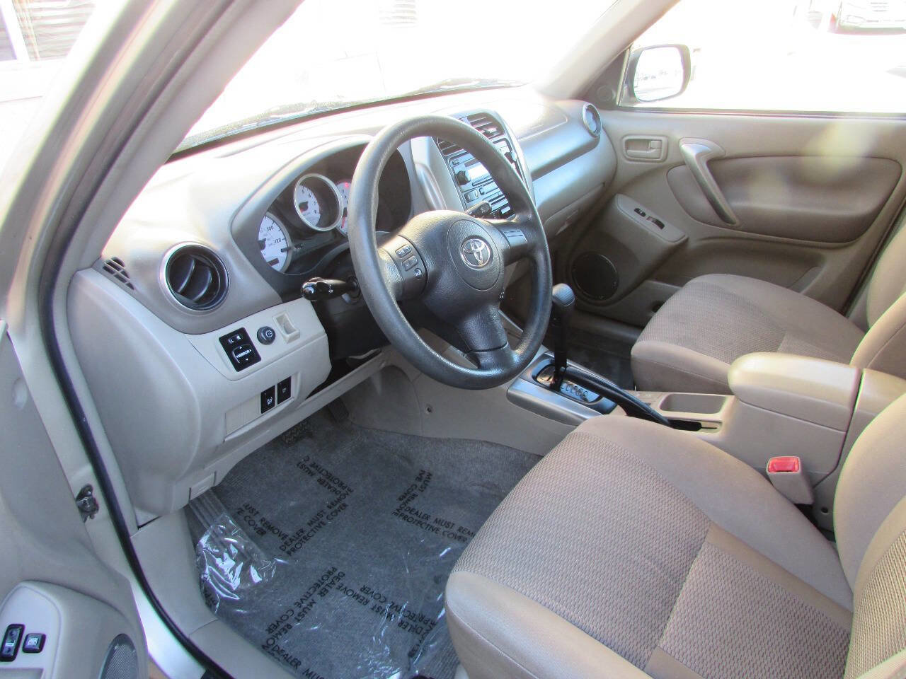 Used 2005 Toyota RAV4 2WD image 14