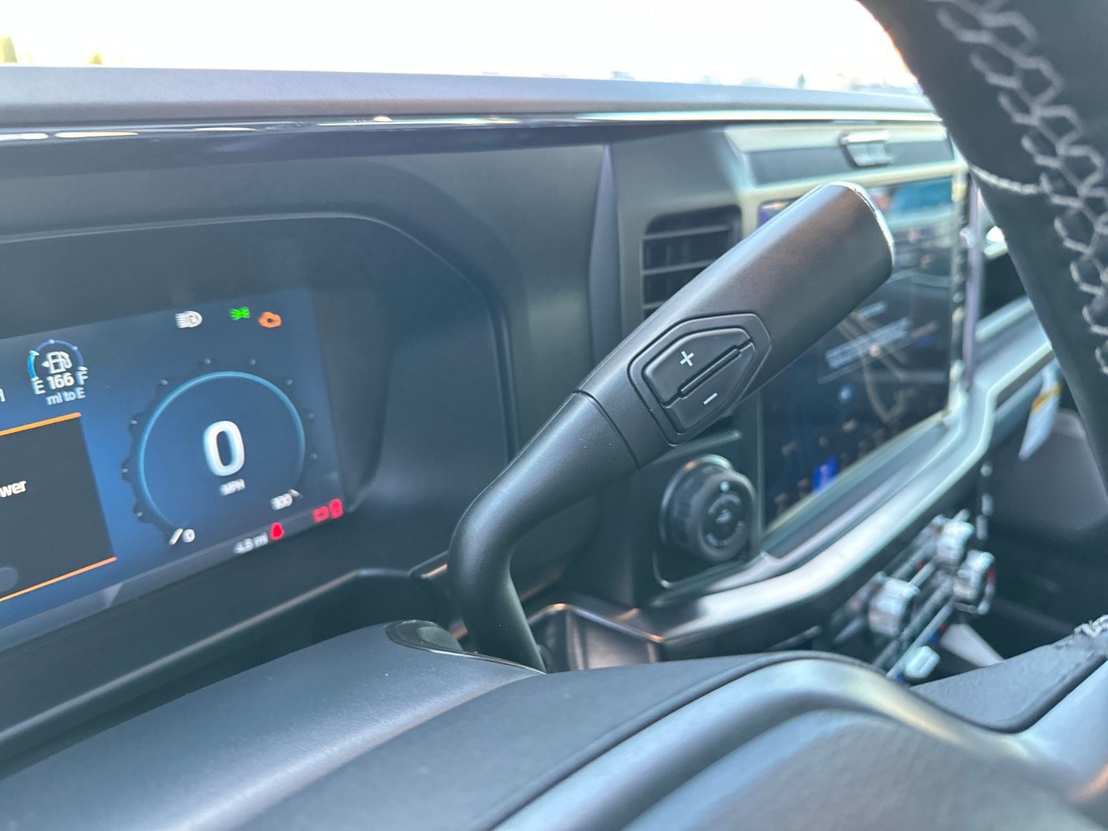 New 2026 Ford F350 Lariat w/ Lariat Premium Package image 23