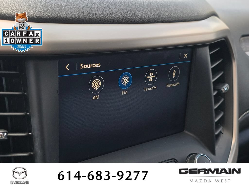 Used 2021 GMC Acadia Denali w/ Denali Technology Package FWD image 31