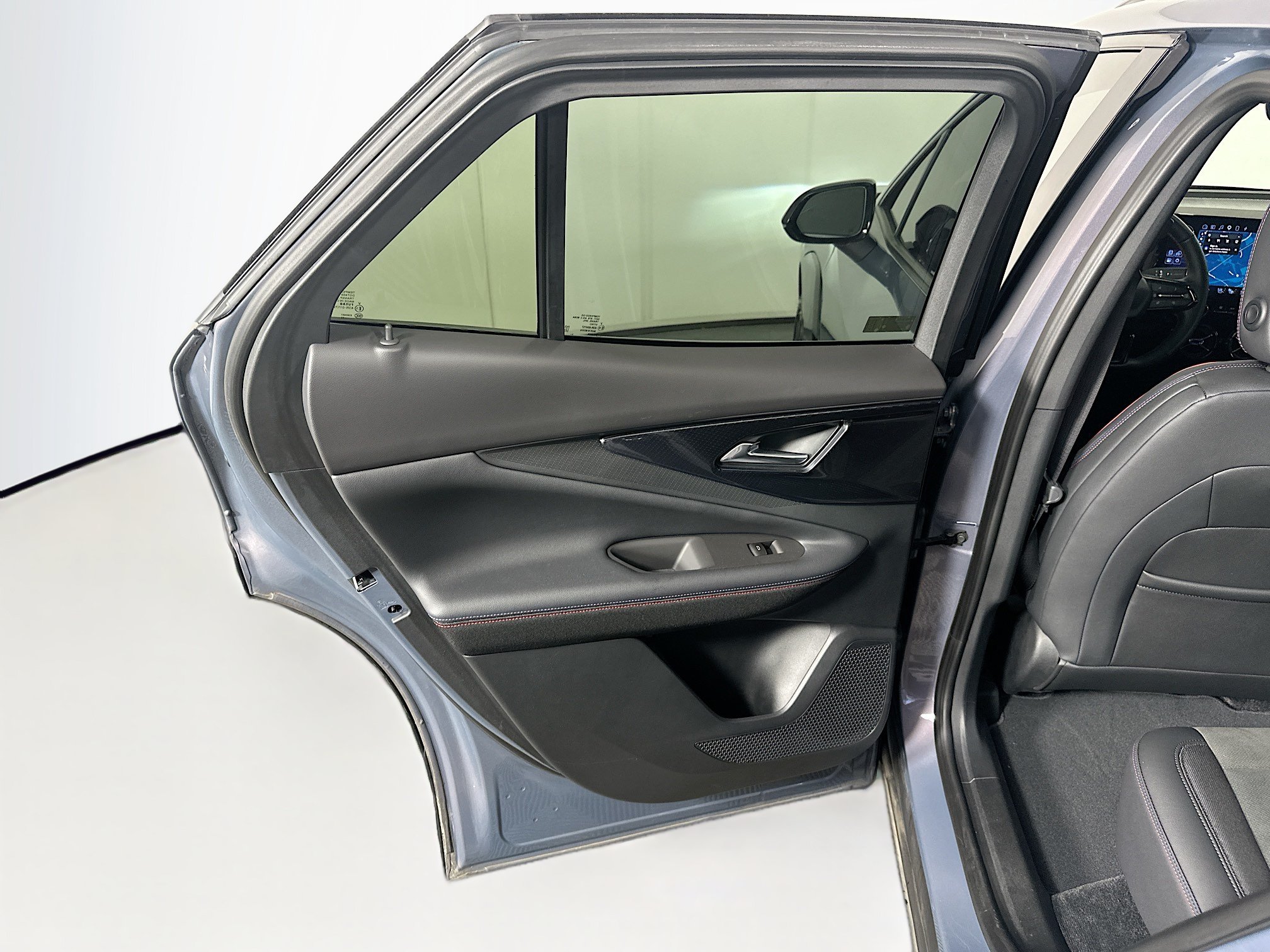 Used 2024 Chevrolet Blazer EV RS AWD/4WD image 25