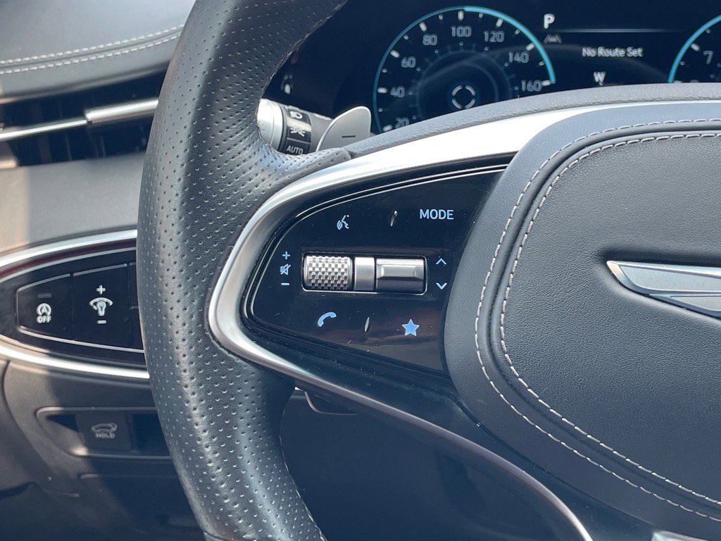 Used 2022 Genesis GV70 3.5T Sport w/ Sport Prestige Package image 17