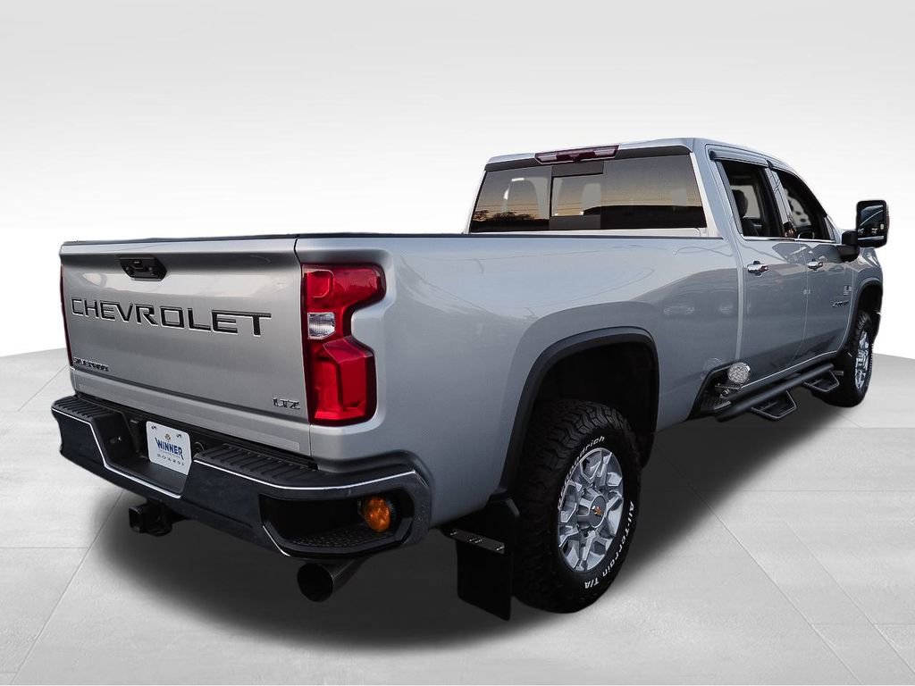 Used 2021 Chevrolet Silverado 2500 LTZ w/ LTZ Convenience Package image 8