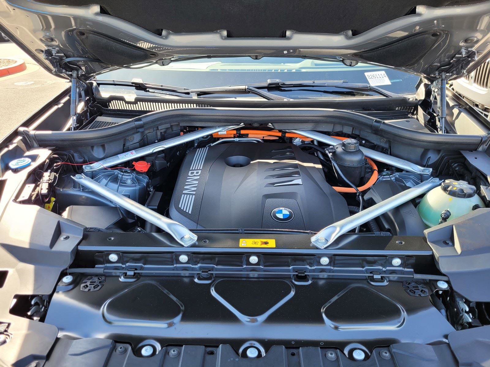 New 2026 BMW X5 xDrive50e w/ Premium Package AWD/4WD image 20