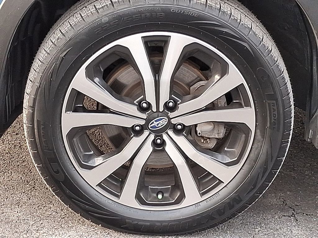 Used 2022 Subaru Forester Limited image 8