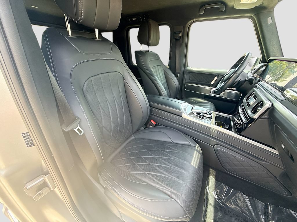 Used 2023 Mercedes-Benz G 550 image 31