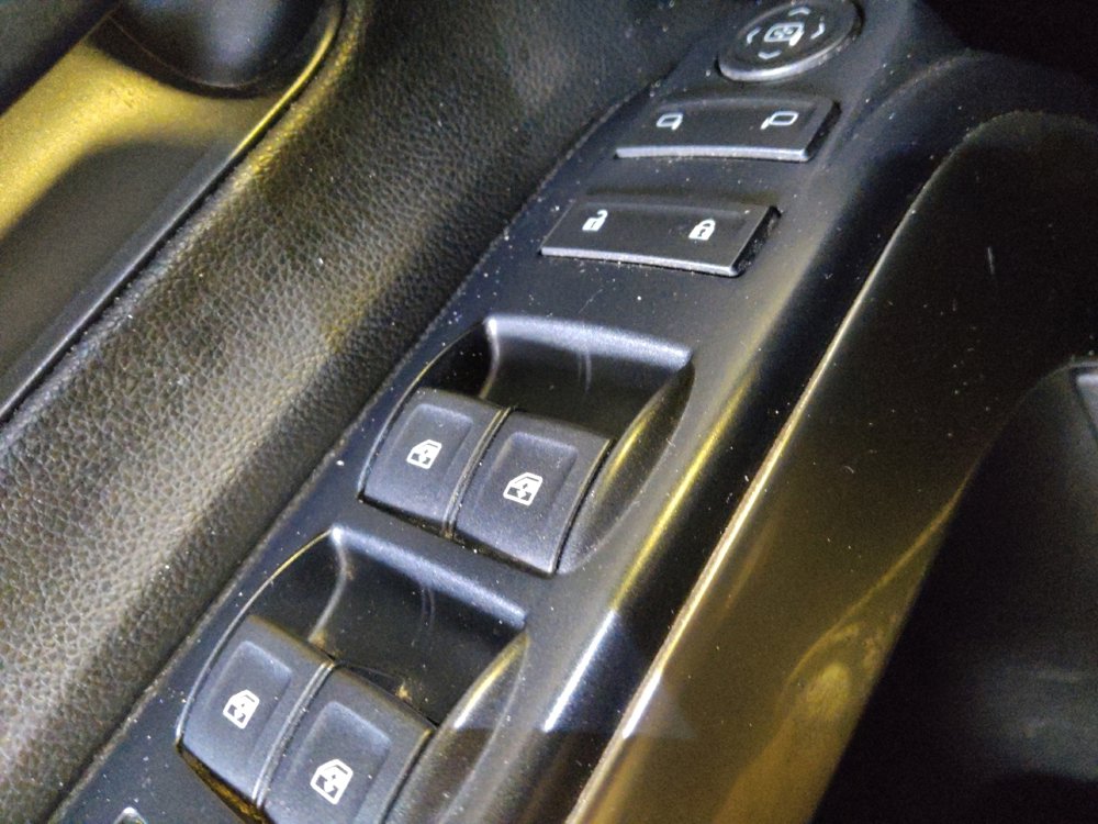 Used 2018 Chevrolet Silverado 1500 LT w/ Texas Edition RWD image 27