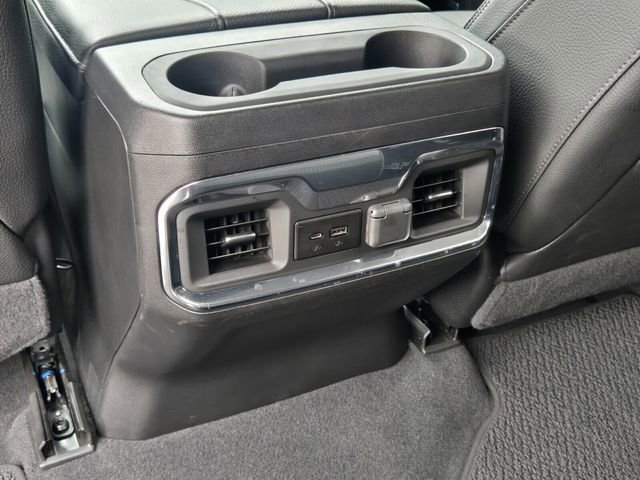 Used 2022 GMC Sierra 3500 Denali w/ Technology Package image 16