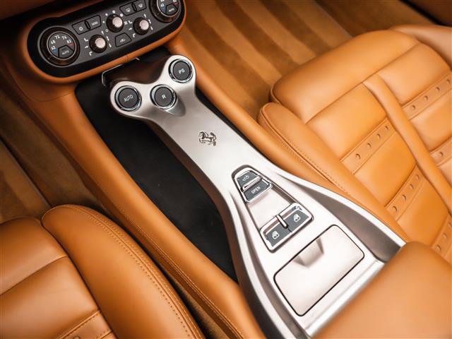 Used 2011 Ferrari California image 41