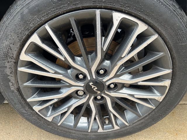 Used 2024 Kia Forte GT-Line FWD image 10