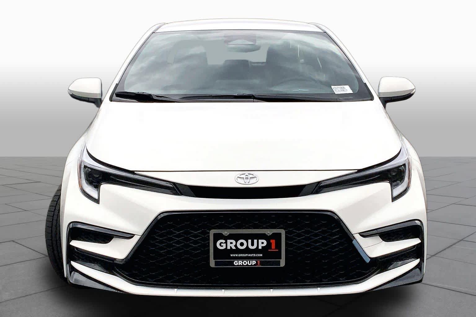 New 2027 Toyota Corolla SE FWD image 3