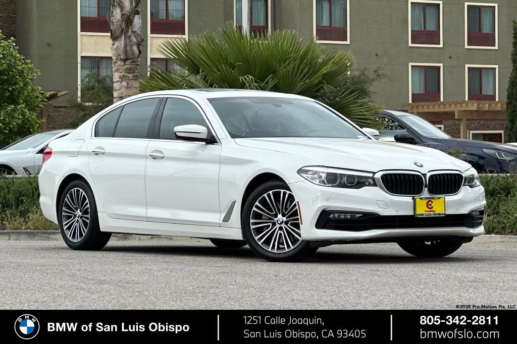 Used 2018 BMW 540i xDrive image 1